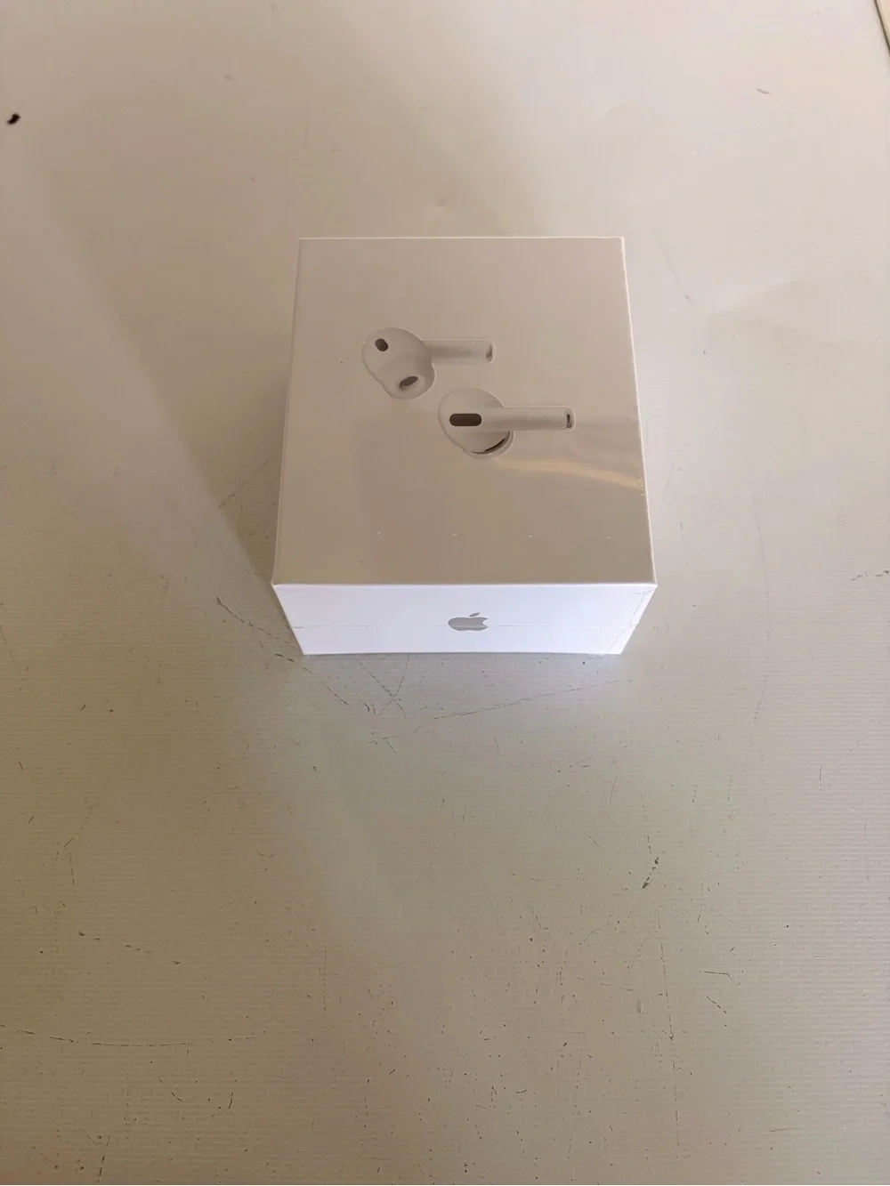 Air Pod Pro 3s